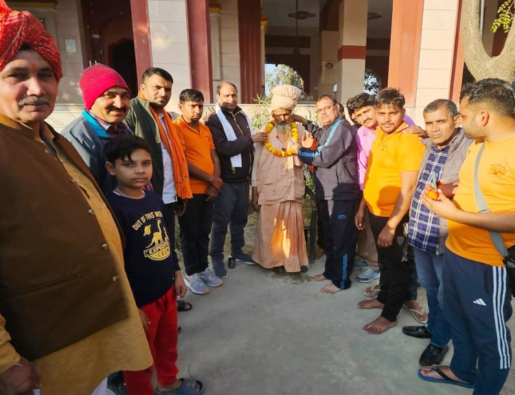 सोनीपत से प्रयागराज के लिए सैकड़ों श्रद्धालुओं का जत्था रवाना