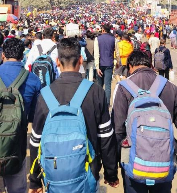 प्रयागराज महाकुंभ से जुड़ने वाले प्रमुख मार्गो पर भारी भीड़, पुलिस अधीक्षकों ने सम्भाली बागडोर