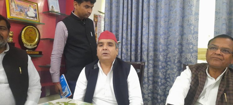 वक्फ की जमीनों पर भाजपा के नेताओं की निगाह: सांसद धर्मेंद्र यादव