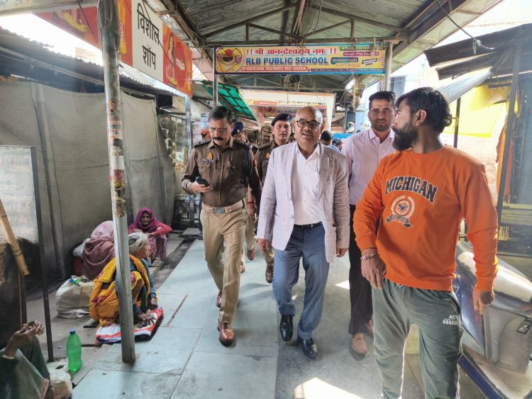 महाशिवरात्रि पर्व को लेकर आनंदेश्वर मंदिर का जिलाधिकारी ने लिया जायज़ा, दिए निर्देश