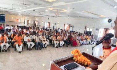 प्रधानमंत्री मोदी ने भारत की शक्ति का अहसास दुनिया को कराया : नीरज त्रिपाठी