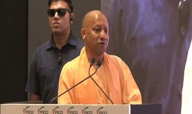 बदलते यूपी को देख रही पूरी दुनिया : योगी आदित्यनाथ