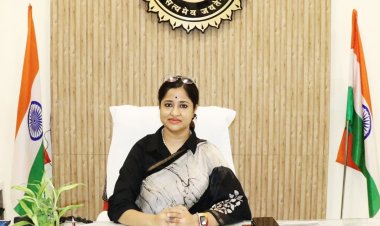 लोक सेवक दिवस पर आज प्रधानमंत्री मोदी करेंगे झाबुआ कलेक्‍टर का सम्‍मान