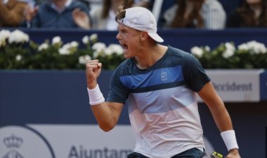 होल्गर रून ने कार्लोस अल्कारेज को हराकर जीता बार्सिलोना ओपन का खिताब