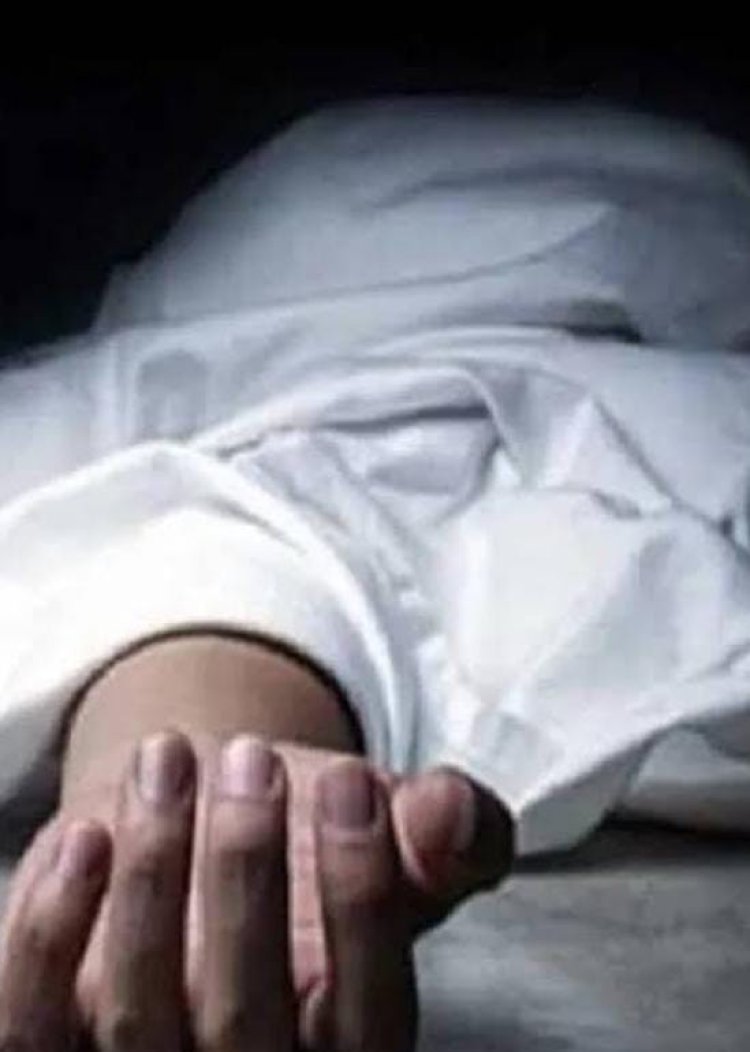 प्रयागराज: फंदे से लटका मिला महिला का शव