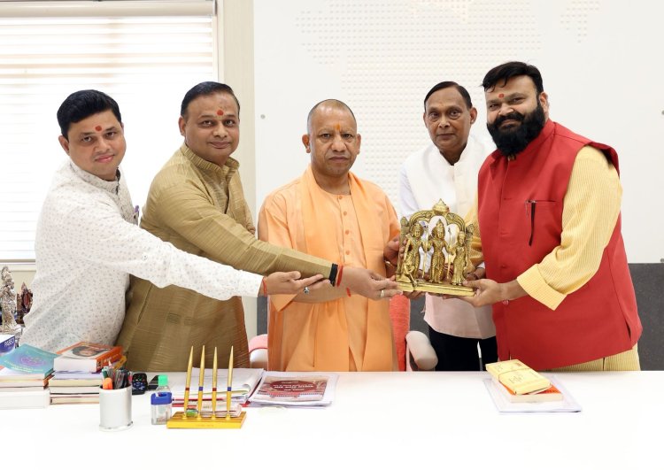 सीएम योगी से मिले व्यापारी नेता, सचल दल इकाइयों पर लगाया उत्पीड़न का आरोप