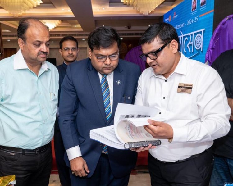 lरोटरी प्लैटिनम में डिस्ट्रिक्ट गवर्नर ने किया आधिकारिक दौरा