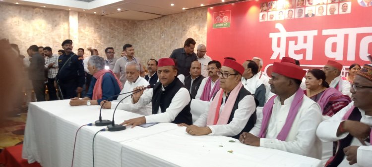 महाकुम्भ में हुई मौतों के आंकड़े छिपा रही भाजपा सरकार, यूपी में बनेगी सपा की सरकार : अखिलेश यादव