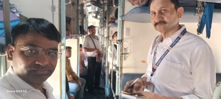 प्रयागराज छिवकी रेलवे स्टेशन पर चला सघन टिकट चेकिंग अभियान