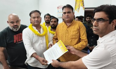 सुभासपा कार्यकर्ताओं ने अवैध शराब कारोबार पर रोक लगाने की उठाई मांग