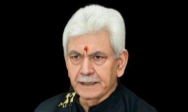 यह समाचार अमरनाथ यात्रा से संबंधित है और इसमें उपराज्यपाल मनोज सिन्हा के बयान को प्रमुखता से दर्शाया गया है।