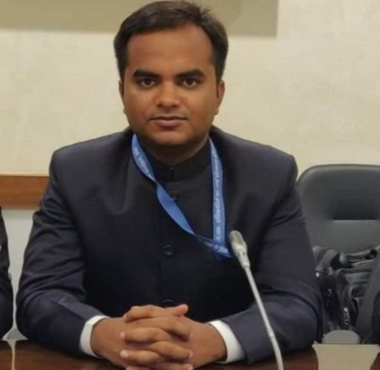 मुरादाबाद विकास प्राधिकरण (एमडीए) ने अवैध निर्माण पर की कार्रवाई, दुकान को किया सील