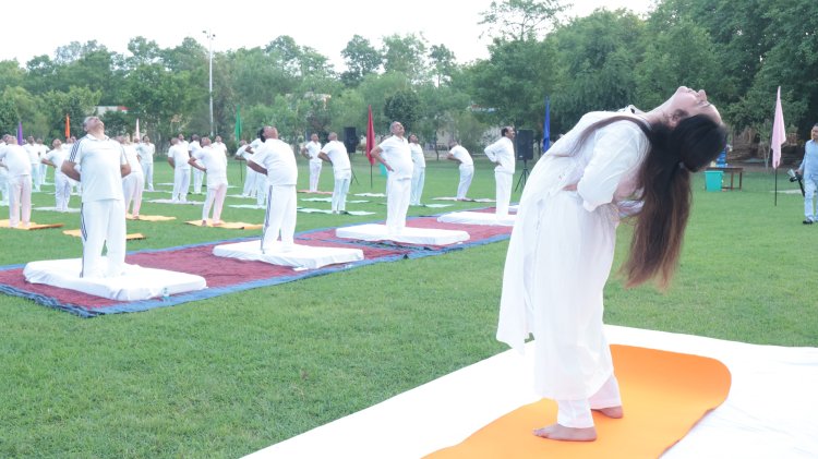 व्यस्ततम जीवन शैली में शरीर को स्वस्थ व मजबूत रखने में योग का अधिक महत्व : रितु नारंग