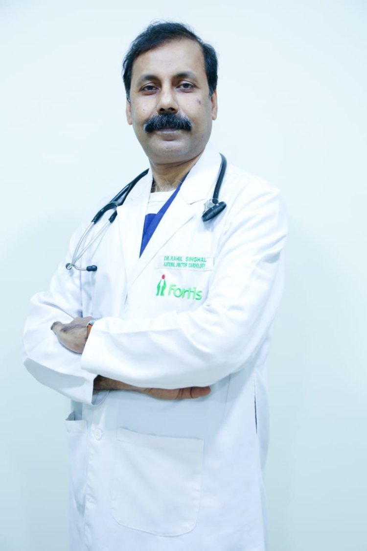 अंतरराष्ट्रीय योग दिवस : स्वस्थ दिल के लिए अपनाएं योग