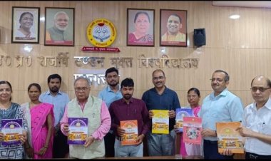 मुक्त विवि में 70 कार्यक्रमों में प्रवेश प्रारम्भ, आवेश ने एमजे में लिया स्पॉट एडमिशन