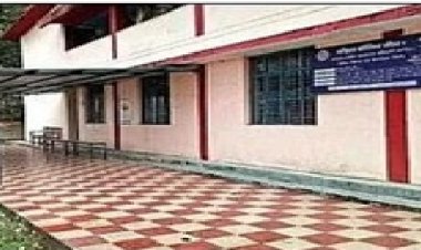 कर्मचारियों की कमी से जूझ रहा रोजगार के लिए पंजीकरण करने वाला कार्यालय