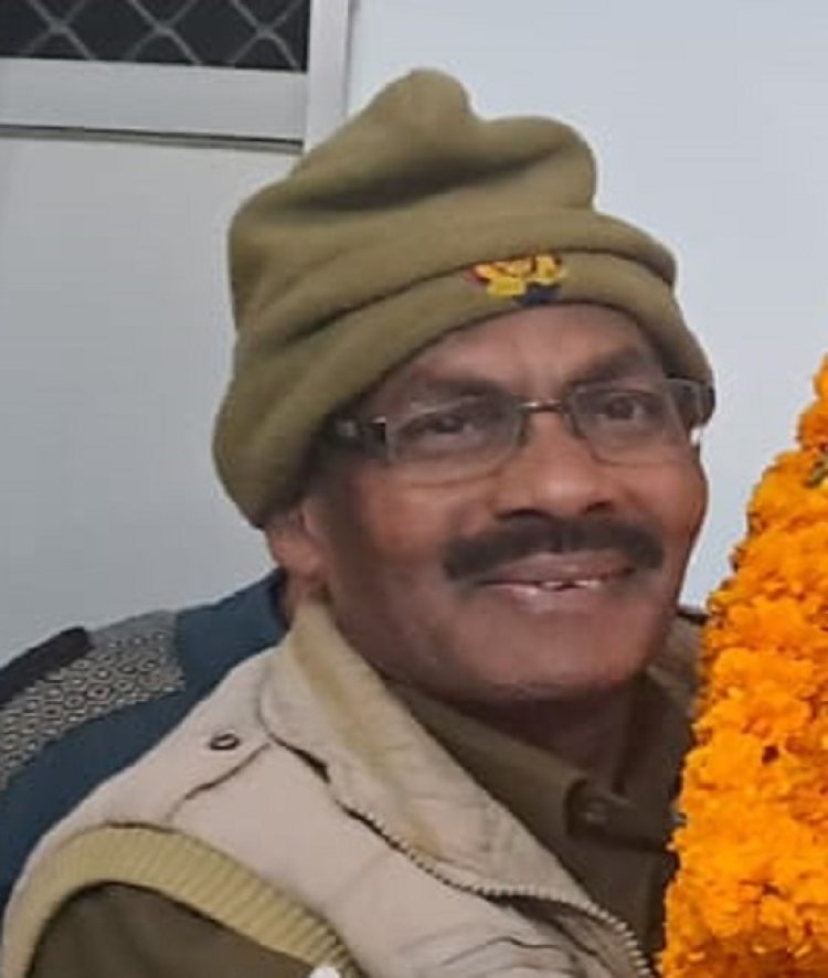 आज़मगढ़ थाने में तैनात हेड मोहर्रिर ने गोली मारकर की खुदकुशी