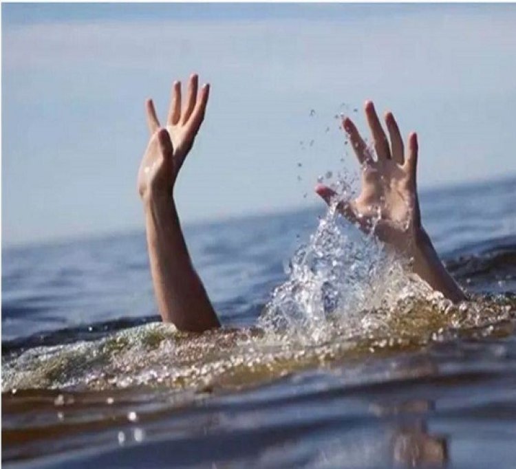 गंगा में स्नान करते समय डूबा आन्ध्र प्रदेश का युवक, मौत: आस्था की यात्रा में पसरा मातम