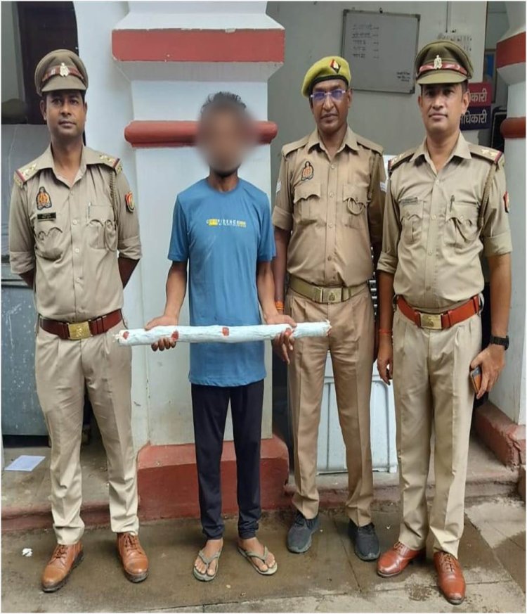 गैरइरादतन हत्या का फरार आरोपित प्रयागराज में गिरफ्तार, आलाकत्ल बरामद; पुलिस ने न्यायिक हिरासत में भेजा