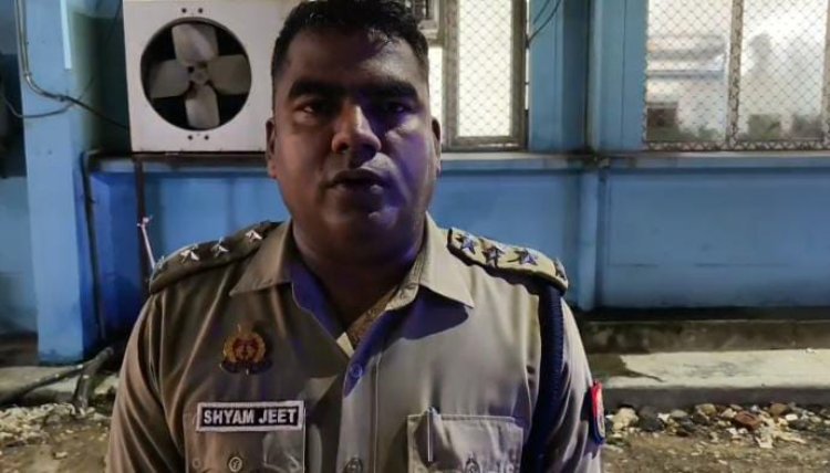 प्रयागराज: तेज रफ्तार बेकाबू कार की टक्कर से एक महिला की मौत, दो गंभीर रूप से घायल; चालक फरार