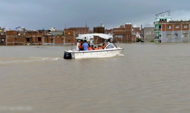 प्रयागराज में उफान पर हैं गंगा—यमुना, खतरे के निशान से ऊपर बह रही हैं दोनों नदियां