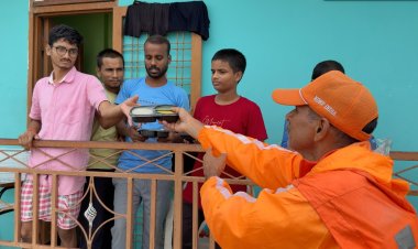 प्रयागराज में गंगा यमुना के जल स्तर में दिखी थोड़ी गिरावट