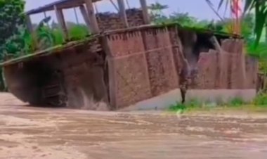 महज 40 सेकंड में जल मीनार गंगा नदी में समाया