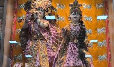 श्री कृष्ण जन्माष्टमी पर लड्डू गोपाल के मल्टी कलर और मैचिंग वस्त्रों की बढ़ी डिमांड