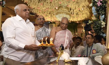 मुख्यमंत्री पटेल ने श्रीकृष्ण जन्माष्टमी पर्व पर अहमदाबाद के इस्कॉन मंदिर में की पूजा-अर्चना