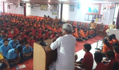 संस्कृति केवल हमारी परम्परा नहीं, बल्कि हमारी पहचान है : शेषधर द्विवेदी