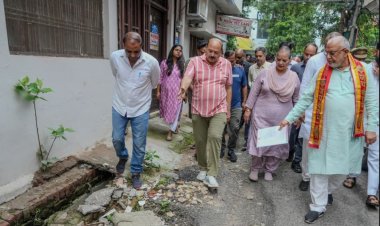 सुरेश कुमार खन्ना ने साफ-सफाई को लेकर कई वार्डों का किया औचक निरीक्षण