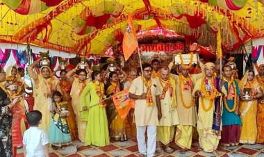 जाैनपुर जिलाधिकारी ने गाैशााला का निरीक्षण कर दिए आवश्यक निर्देश