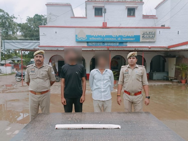 प्रयागराज: वृद्ध की हत्या मामले में दो और आरोपित गिरफ्तार, आलाकत्ल बरामद