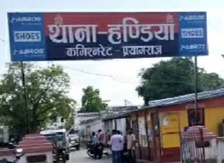 बाढ़ से भरे नाले में उतराता मिला दो दिन से गायब युवक का शव
