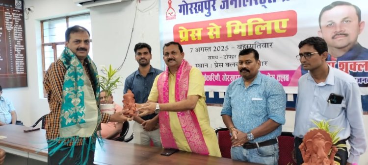 औद्योगिक प्रगति से रुका पूर्वांचल के युवाओं का पलायन : प्रदीप शुक्ला