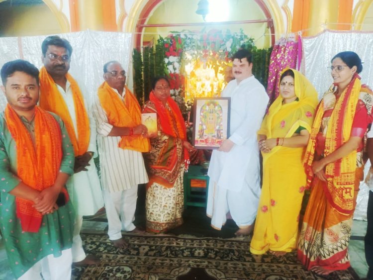 अयोध्या पहुंची भोपाल की महापौर, किया रामजन्म भूमि का दर्शन