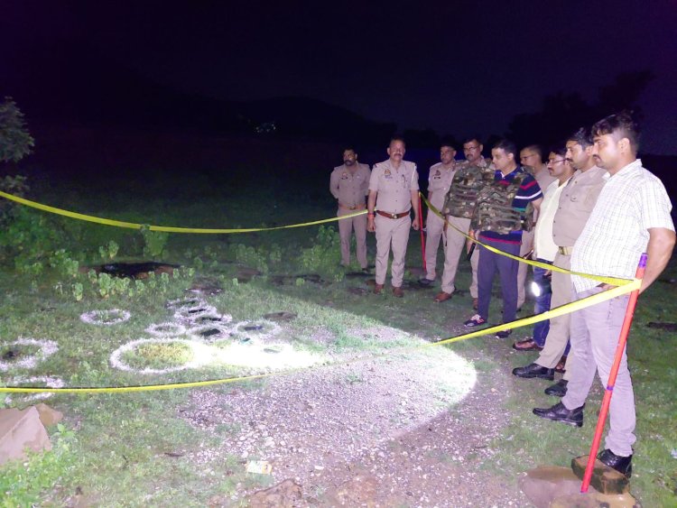 उत्तर प्रदेश में अचानक से मौसम बिगड़ा, भारी बारिश से कई जिलों के स्कूलों में छुट्टी