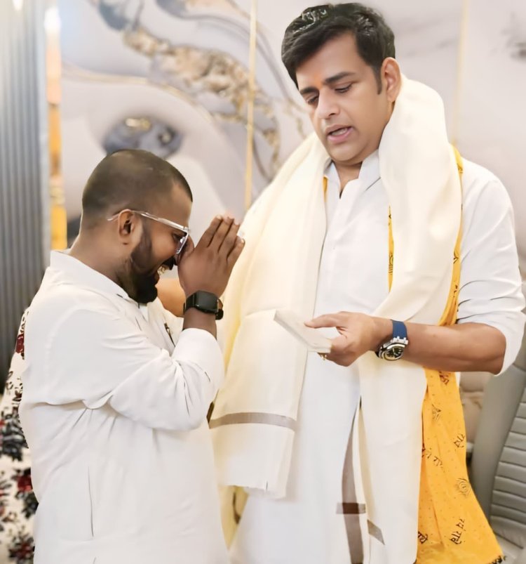 सांसद रत्न मिलने पर सम्मानित किये गए सदर सांसद गोरखपुर