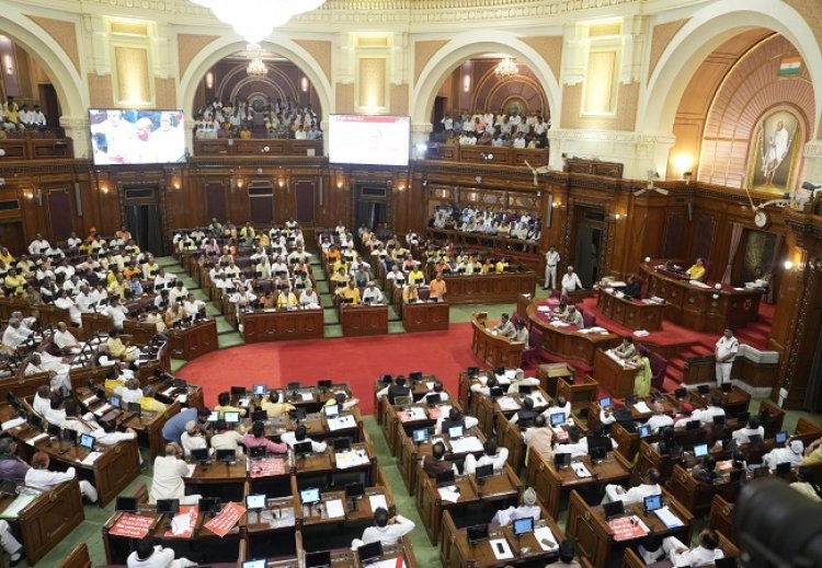 योगी सरकार ने मंत्री, विधायक और एमएलसी के वेतन और भत्ते में की बढ़ोत्तरी : सुरेश खन्ना