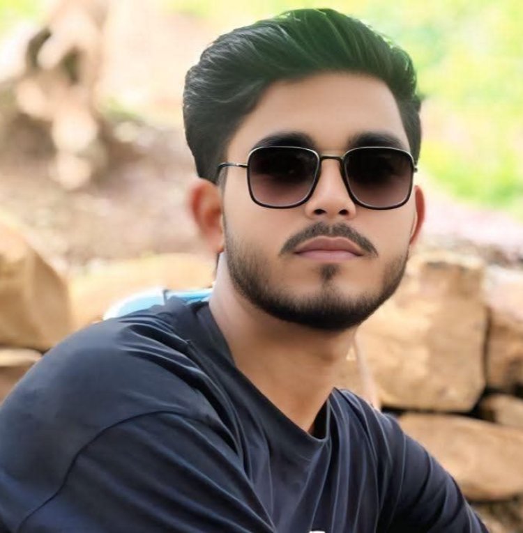 रोडवेज बस और बाइक की आमने-सामने भिड़ंत, छात्र की मौत