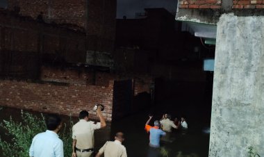 हथिनी कुंड बांध से पानी छोड़े जाने से यमुना खतरे के निशाने से दो मीटर ऊपर