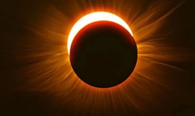 चंद्रग्रहण: आज मध्‍यरात्रि को चंद्रमा दिखेगा तामिया लाल