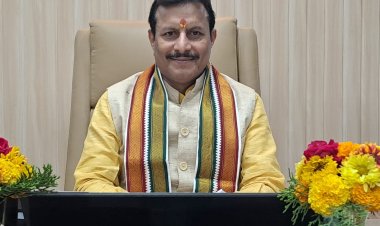 सम्पूर्णानन्द संस्कृत विश्वविद्यालय के कुलपति "अन्तर-विश्वविद्यालयीय योग विज्ञान केन्द्र" की "शासी-परिषद्" के सदस्य नामित