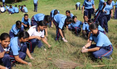 वाराणसी: अपनी शहादत से देश के लिए जीना सिखा गए भगत सिंह : डॉ अभिनव