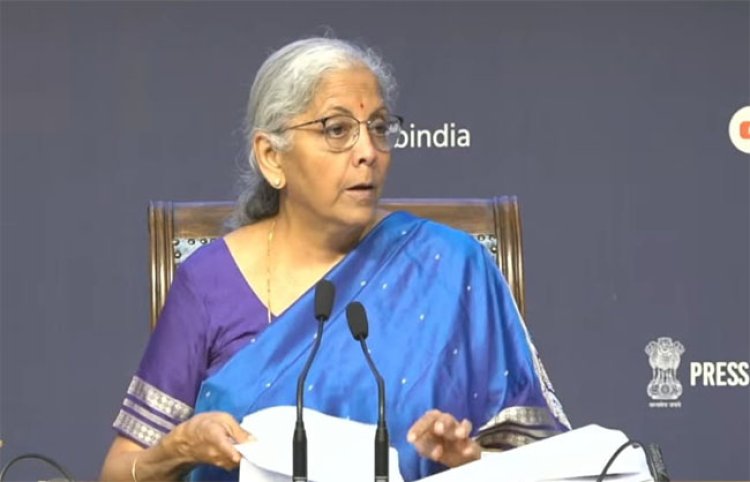 जीएसटी में होंगे केवल दो कर स्लैब, रोजमर्रा के सामान होंगे सस्ते : वित्‍त मंत्री