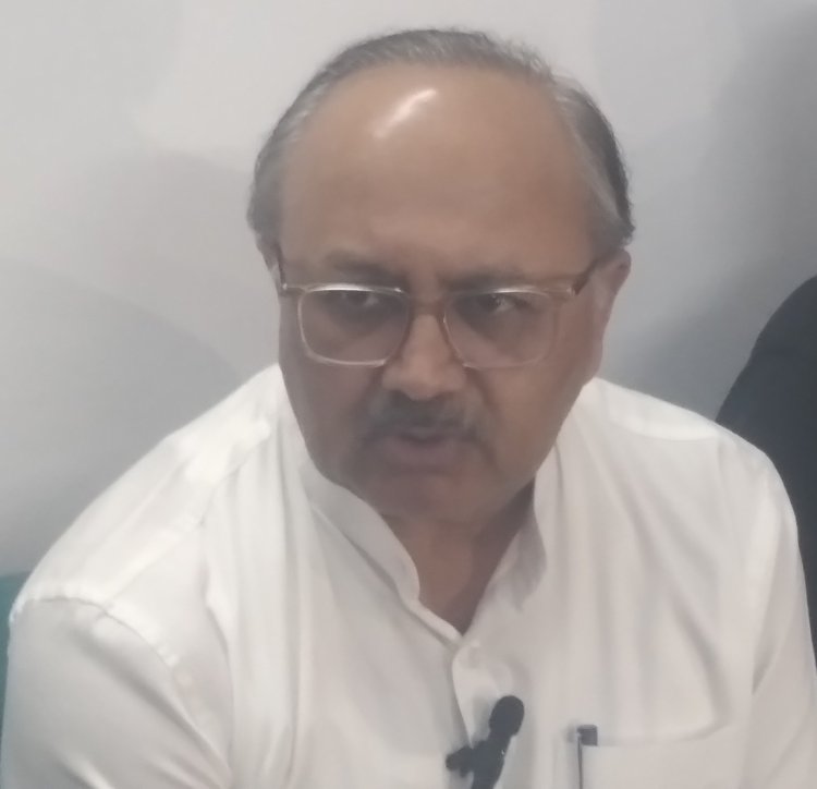 अखिलेश को ट्रंप की तरह गुस्सा क्यों आता है- सिद्धार्थनाथ सिंह