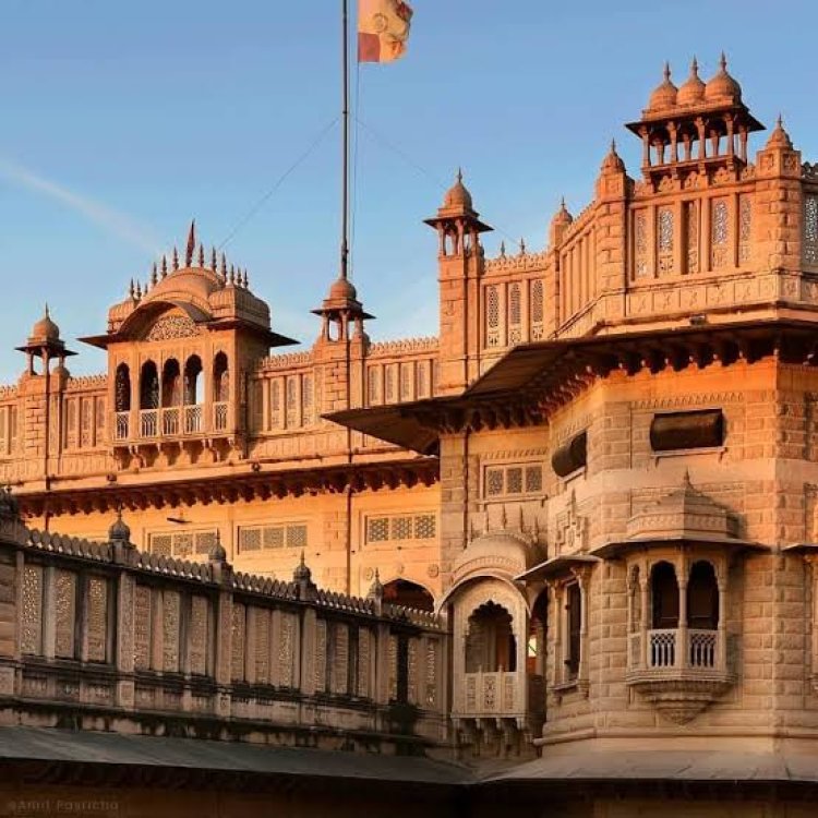 भरतपुर के रियासत कालीन झंडा हटाने से बृज जाट समुदाय में उबाल