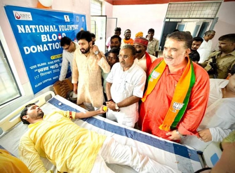 रक्तदान कर जीवन बचाना सबसे बड़ा संकल्प : राजेश शुक्ला