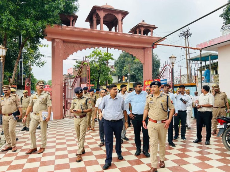 दशहरे पर मुख्यमंत्री की शोभा यात्रा वाले रूट का अधिकारियों ने किया निरीक्षण