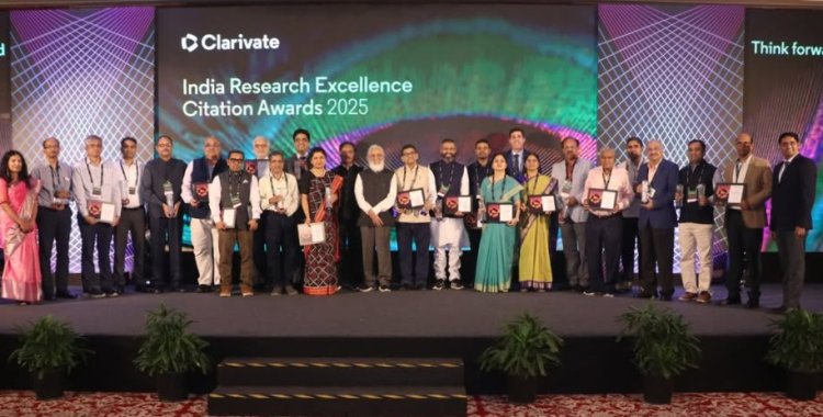 बीएचयू कृषि विज्ञान संस्थान को मिला क्लैरिवेट रिसर्च एक्सीलेंस अवॉर्ड, कुलपति ने दी बधाई